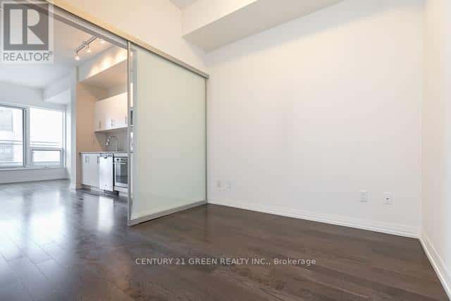 Toronto (Moss Park) — Toronto (Moss Park) - Photo 5 of 17