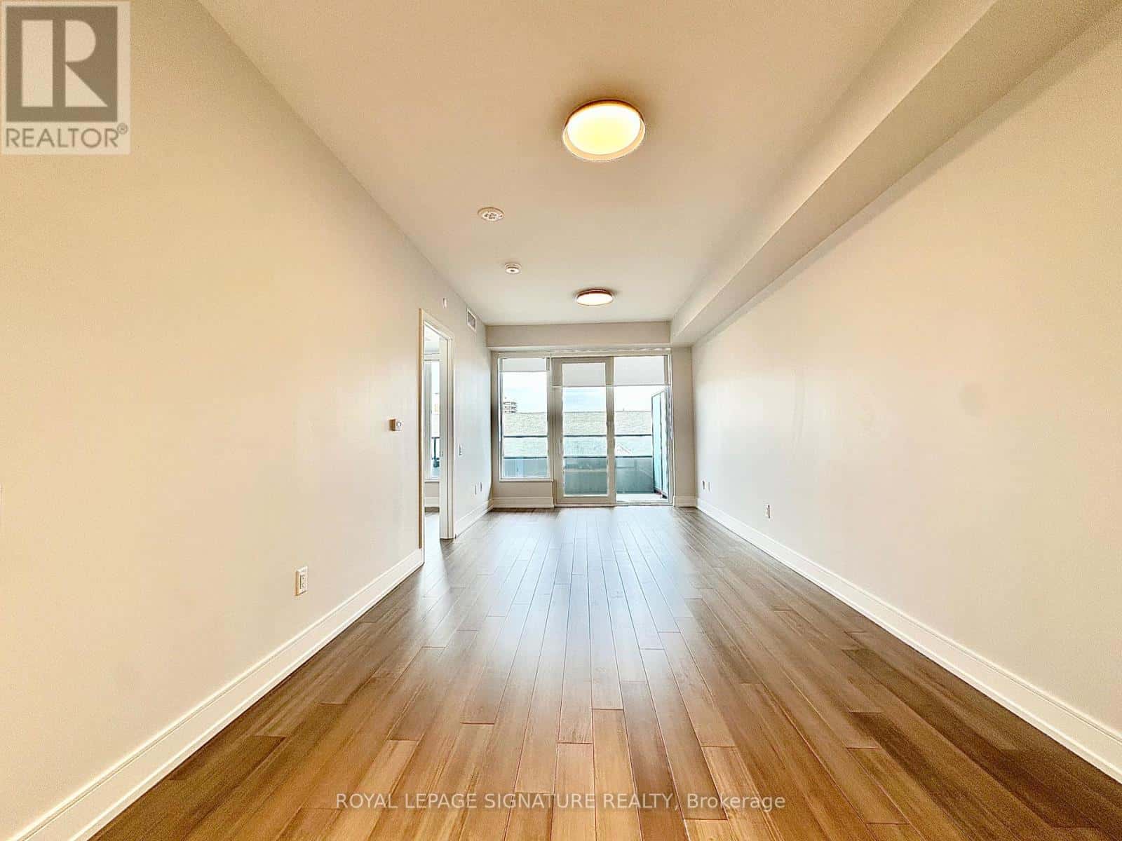 411 - 2525 BATHURST STREET — Toronto (Forest Hill North) - Photo 5 of 21