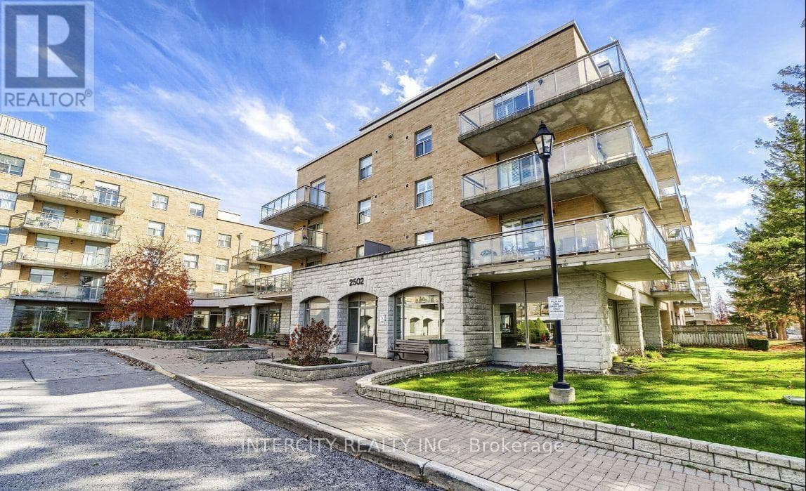 Vaughan (Maple) — Vaughan (Maple) - Main photo