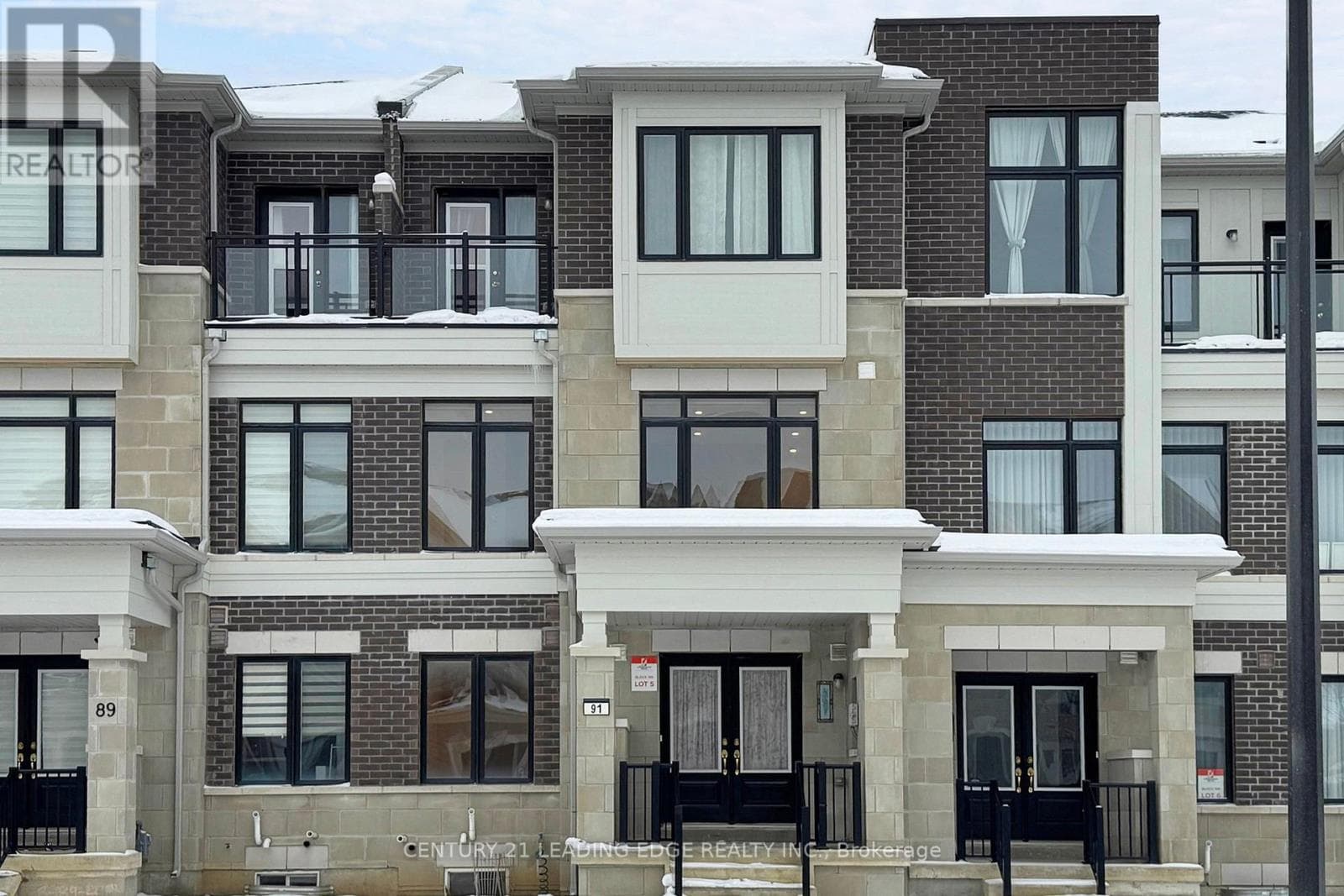 Richmond Hill — Richmond Hill - Main photo