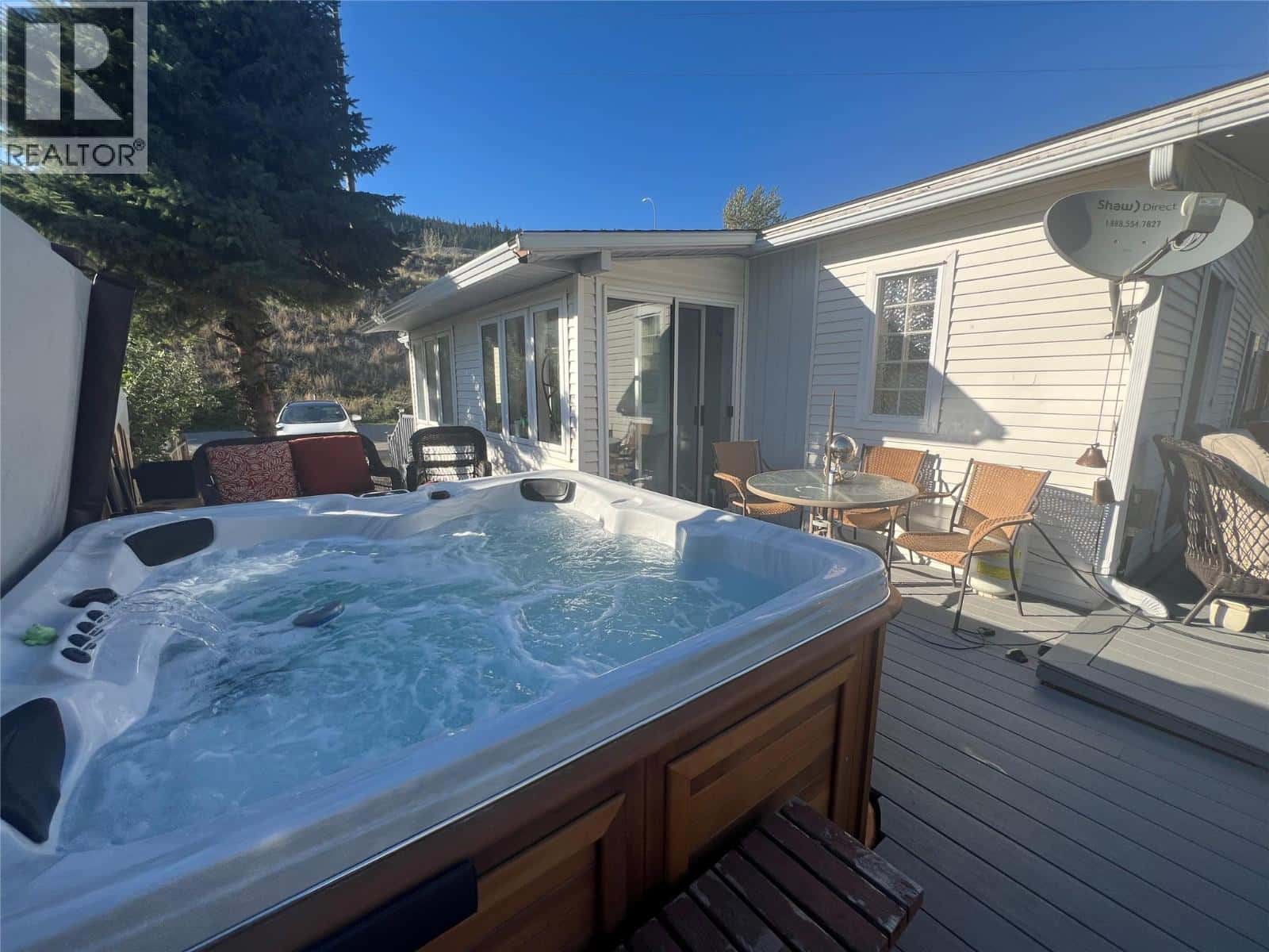 1401 NICOLA Avenue Unit# 18 — Merritt - Photo 3 of 34