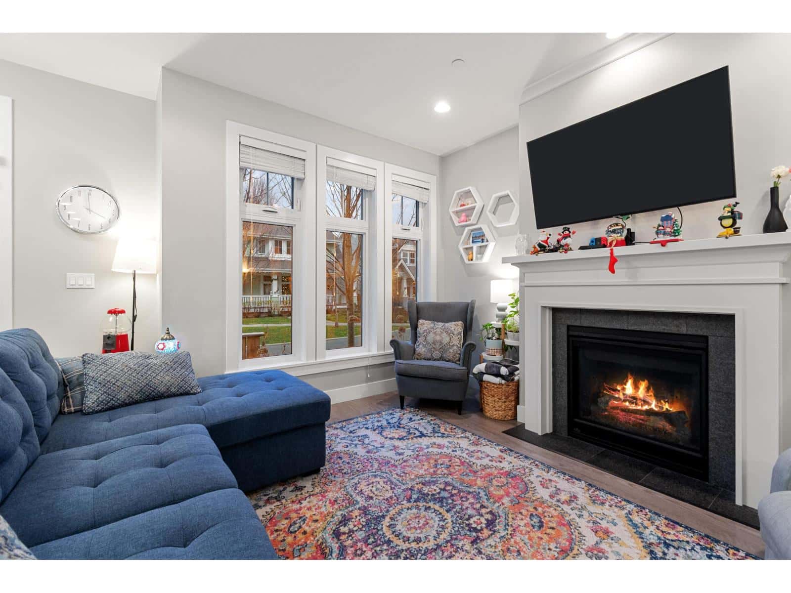 5418 DOLLY VARDEN LANE, Garrison Crossing — Chilliwack, British Columbia - Photo 2 of 24