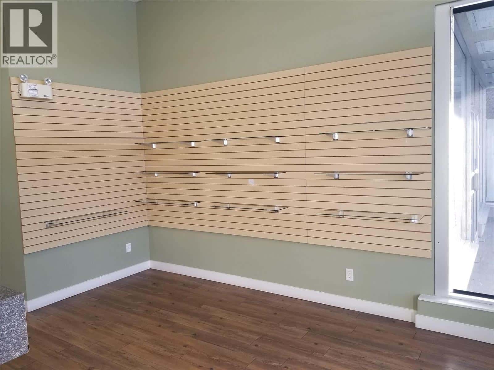 Kamloops — Kamloops - Photo 5 of 7