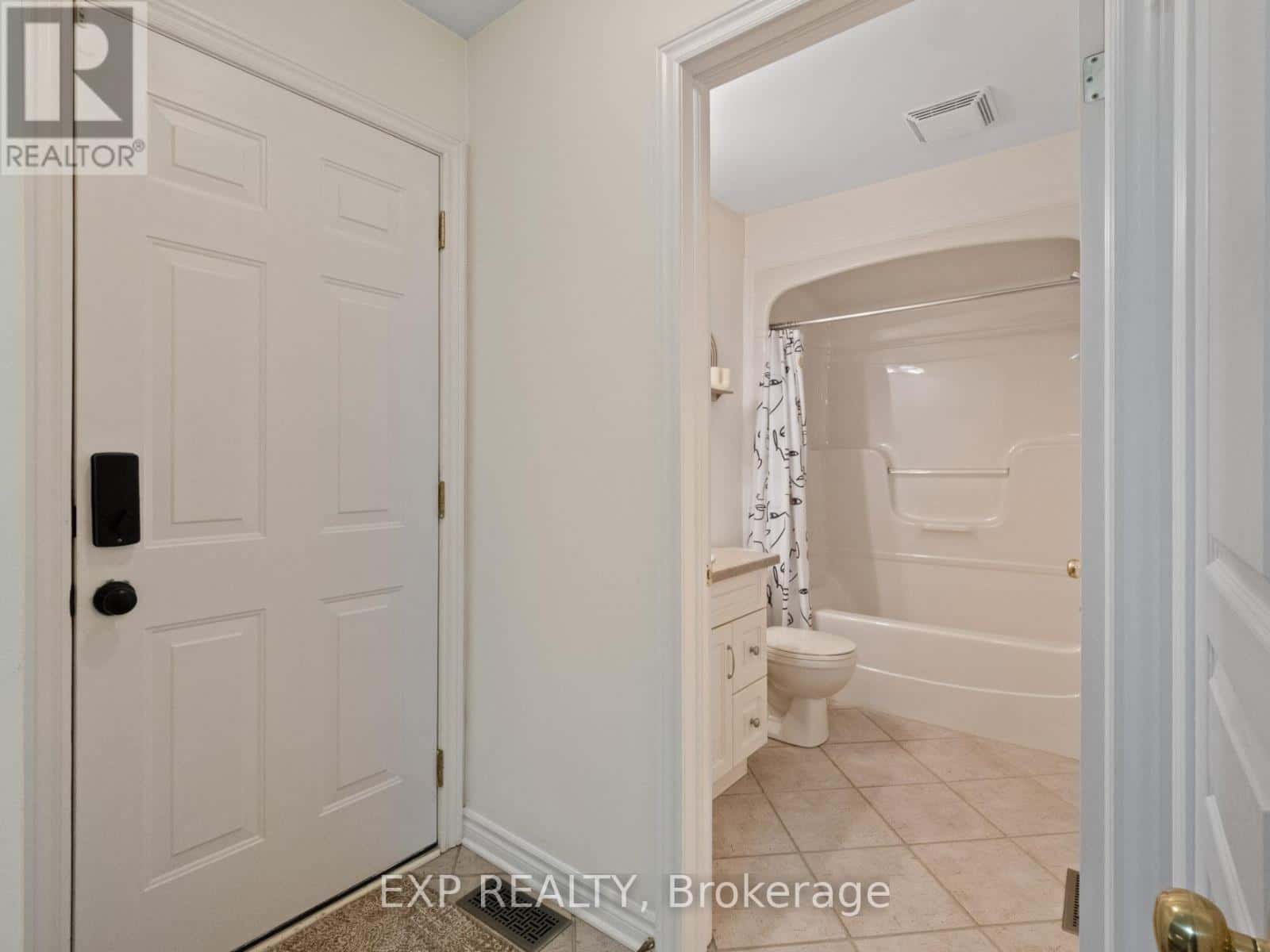 Niagara Falls (Mt. Carmel) — Niagara Falls (Mt. Carmel) - Photo 5 of 18