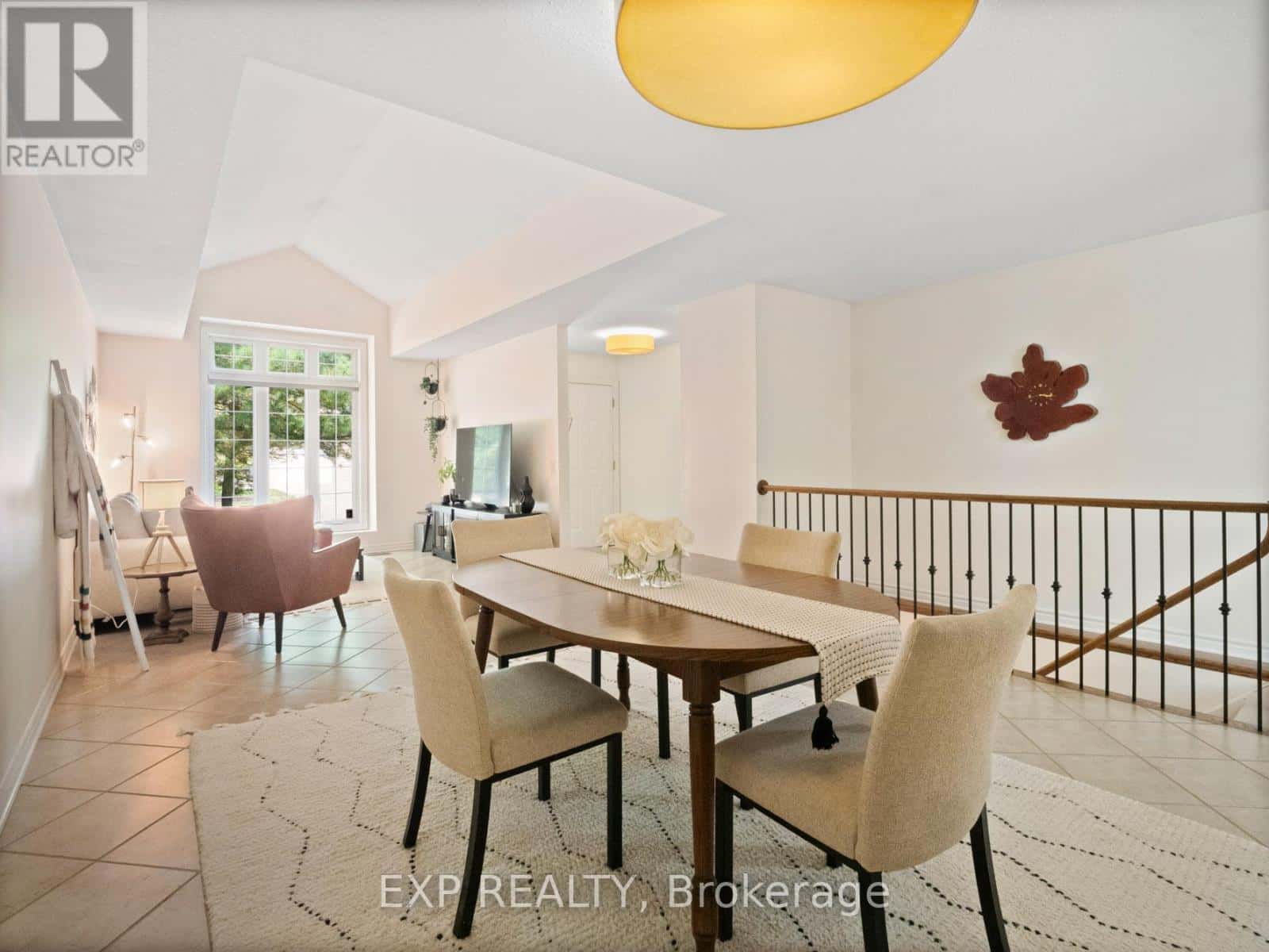 Niagara Falls (Mt. Carmel) — Niagara Falls (Mt. Carmel) - Photo 3 of 18