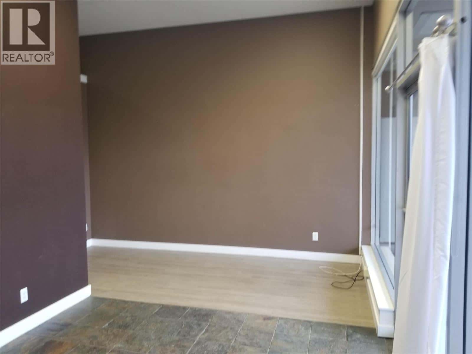 Kamloops — Kamloops - Photo 3 of 22