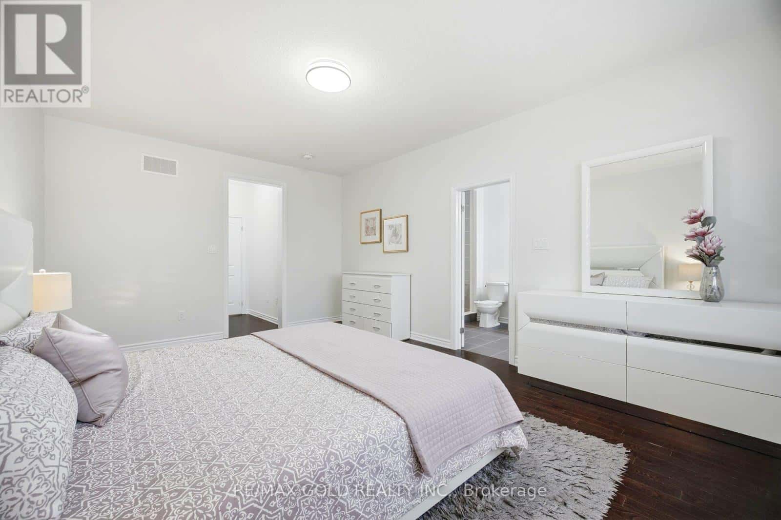 Caledon — Caledon - Photo 3 of 48