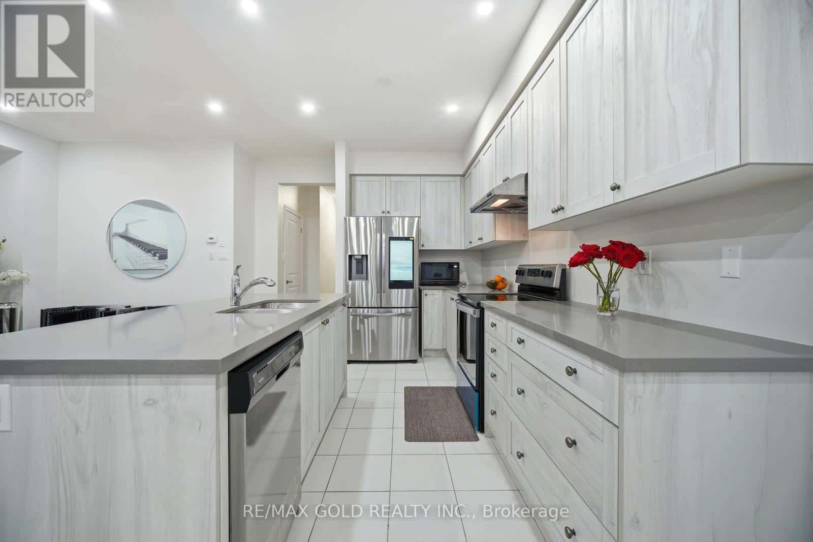 Caledon — Caledon - Photo 4 of 48