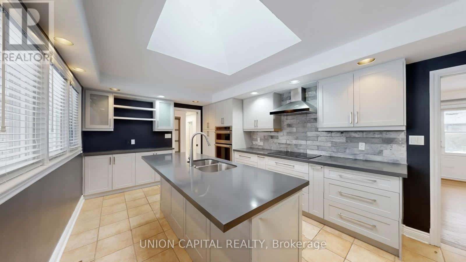 Vaughan (Uplands) — Vaughan (Uplands) - Photo 5 of 18