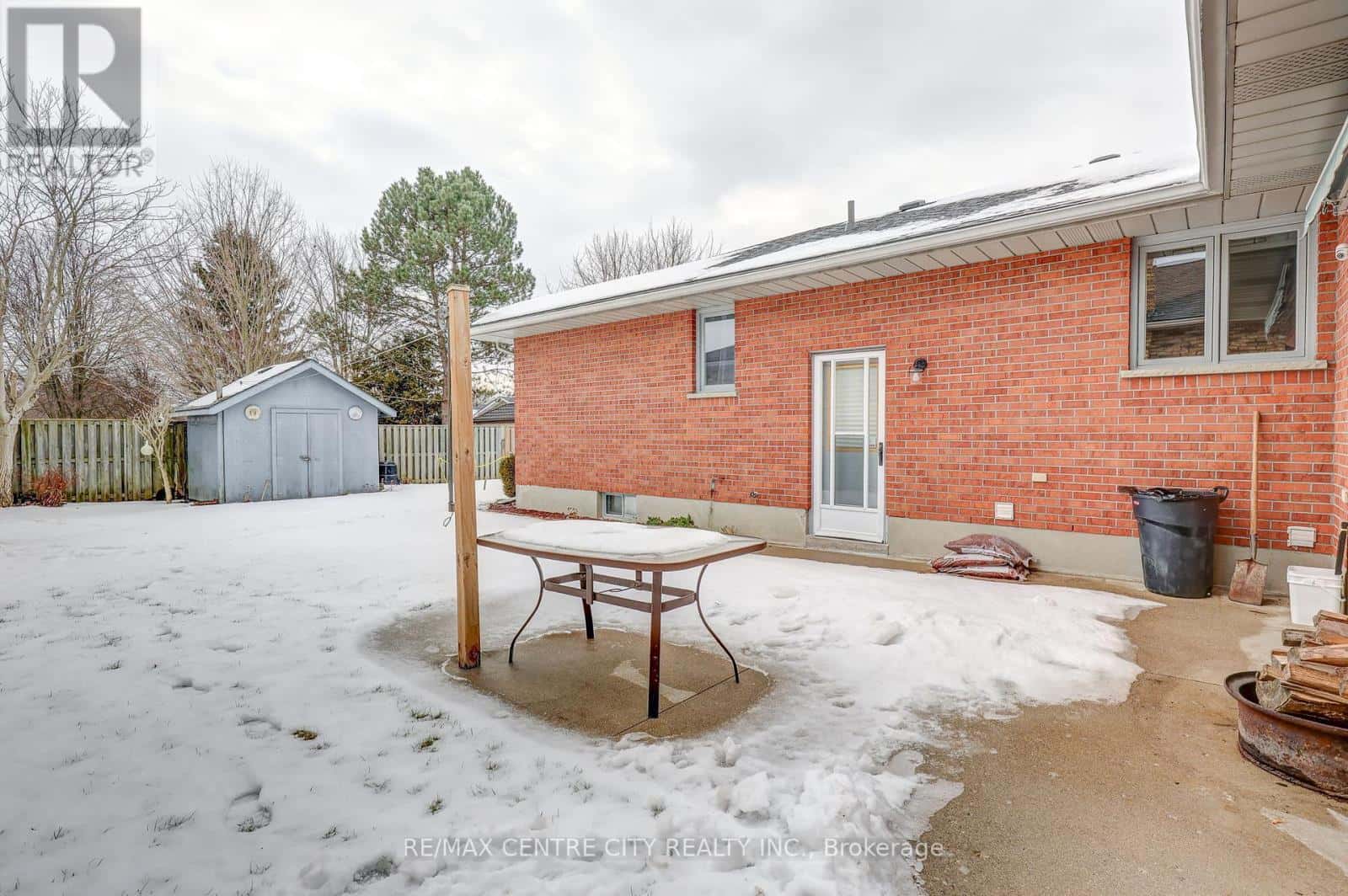 95 DUFFERIN STREET — Aylmer, Ontario - Photo 4 of 30