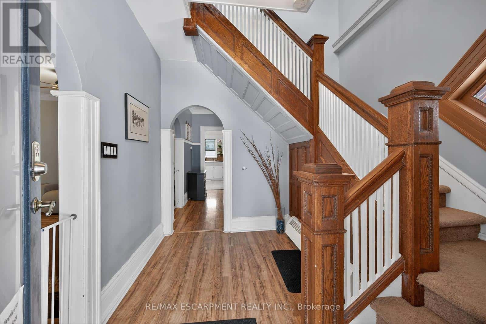 Haldimand — Haldimand - Photo 5 of 50