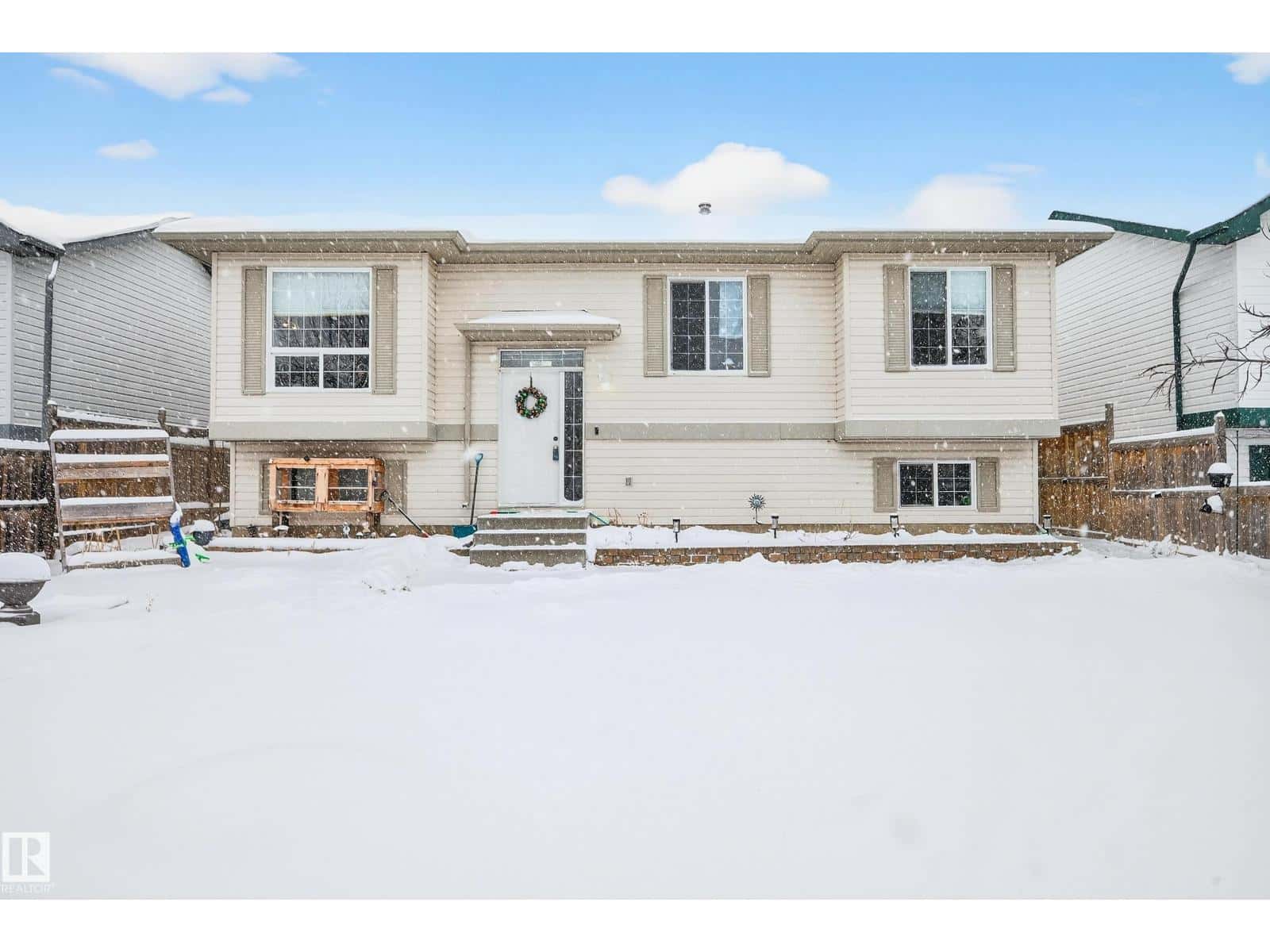 Bon Accord — Bon Accord - Photo 3 of 34