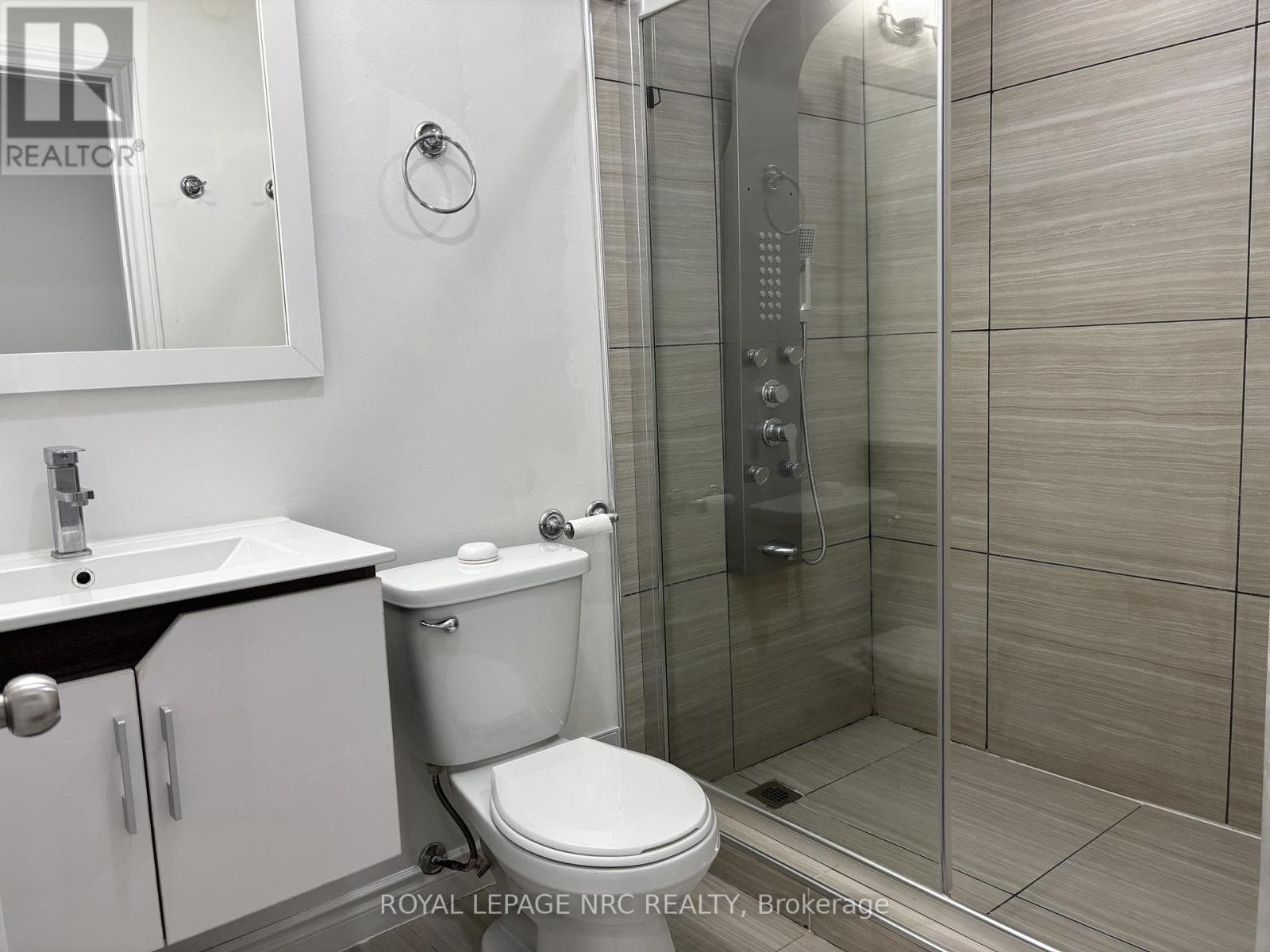 Port Colborne (Main Street) — Port Colborne (Main Street) - Main photo