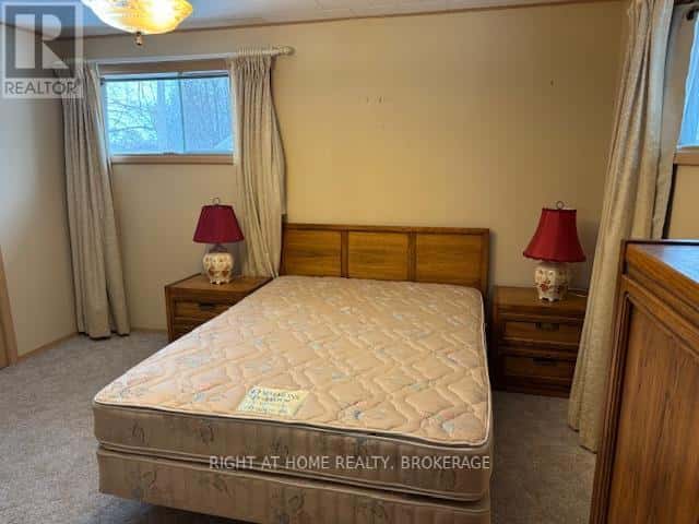 Fort Erie (Crystal Beach) — Fort Erie (Crystal Beach) - Photo 5 of 47