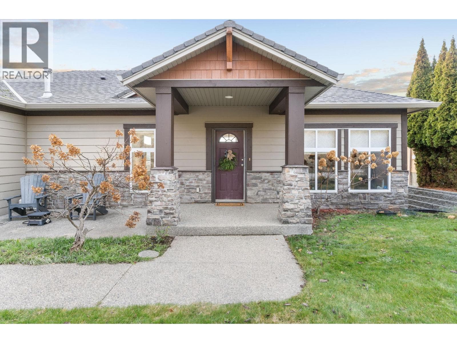 3582 Camelback Drive — Kelowna, British Columbia - Main photo