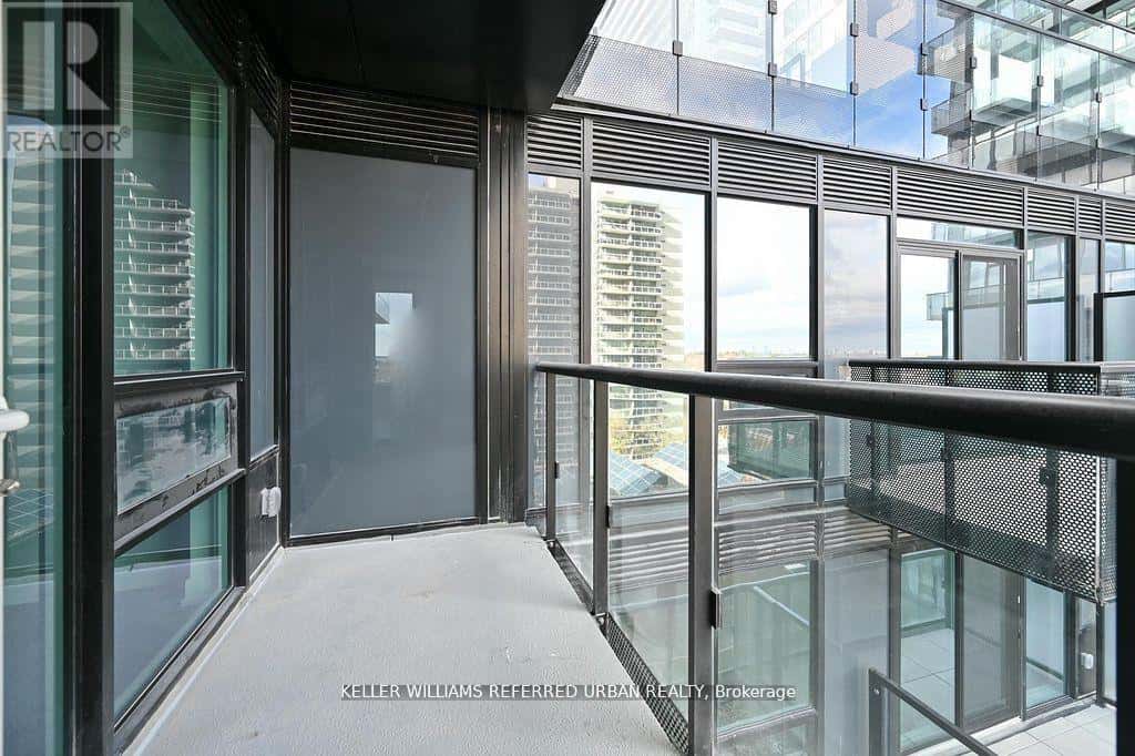 Toronto (Mount Pleasant West) — Toronto (Mount Pleasant West) - Photo 3 of 16