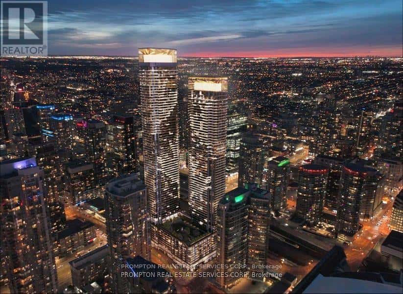 Toronto (Waterfront Communities) — Toronto (Waterfront Communities) - Photo 2 of 22