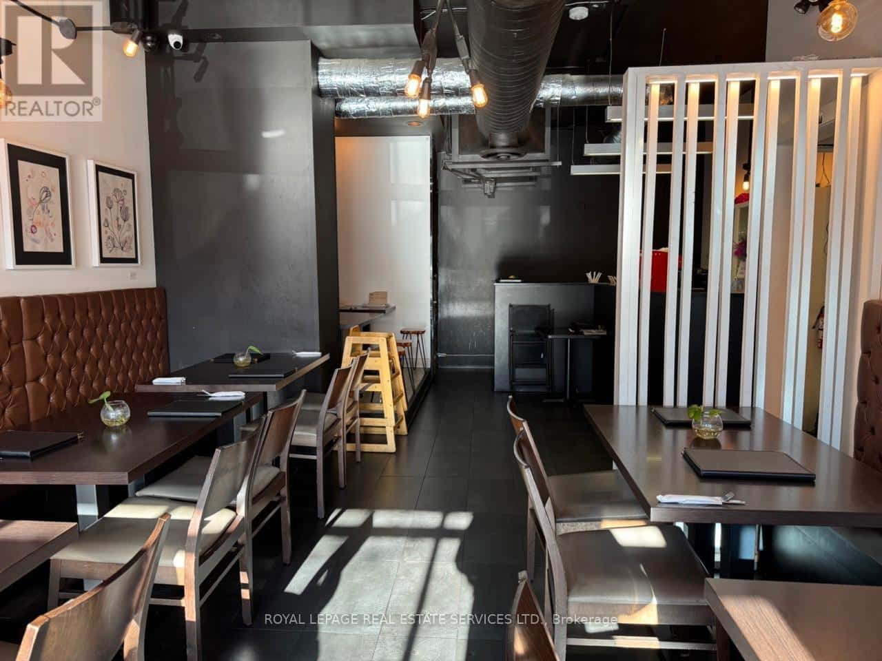 Toronto (The Beaches) — Toronto (The Beaches) - Photo 4 of 16