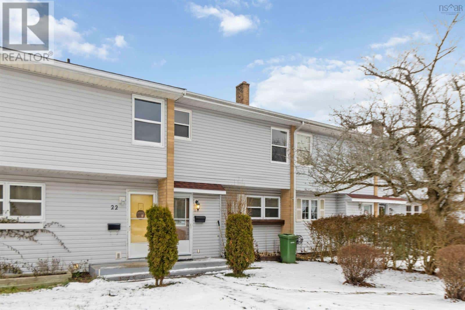 23 Aberdeen Court — Dartmouth, Nova Scotia - Photo 2 of 30