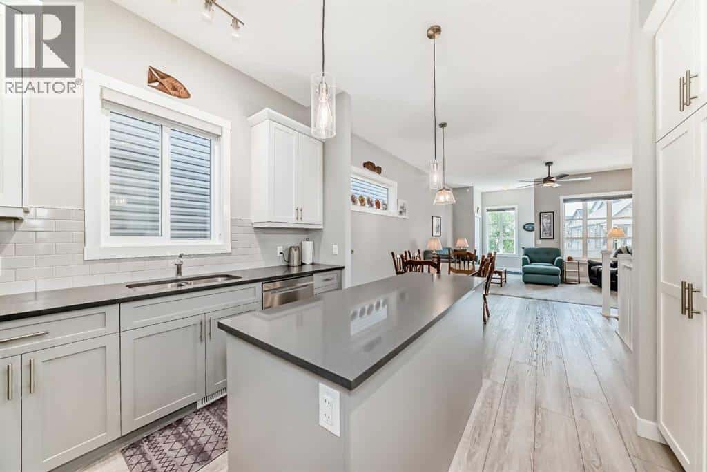 Calgary — Calgary - Photo 5 of 45