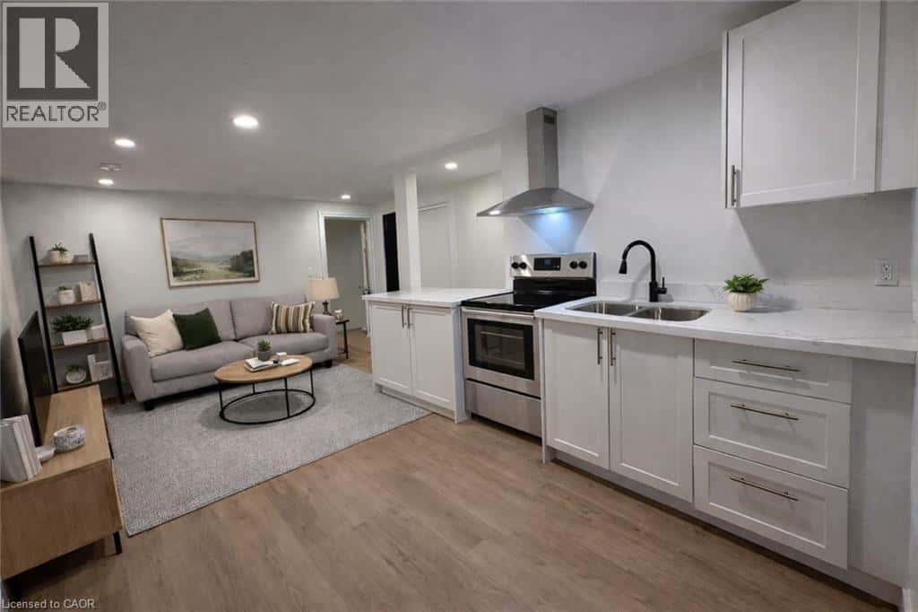 803 KING Street Unit# 10 — Port Colborne - Photo 5 of 15