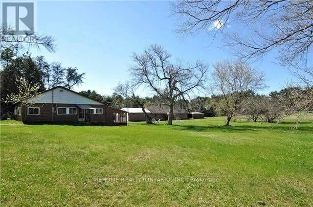 Whitchurch-Stouffville — Whitchurch-Stouffville - Main photo