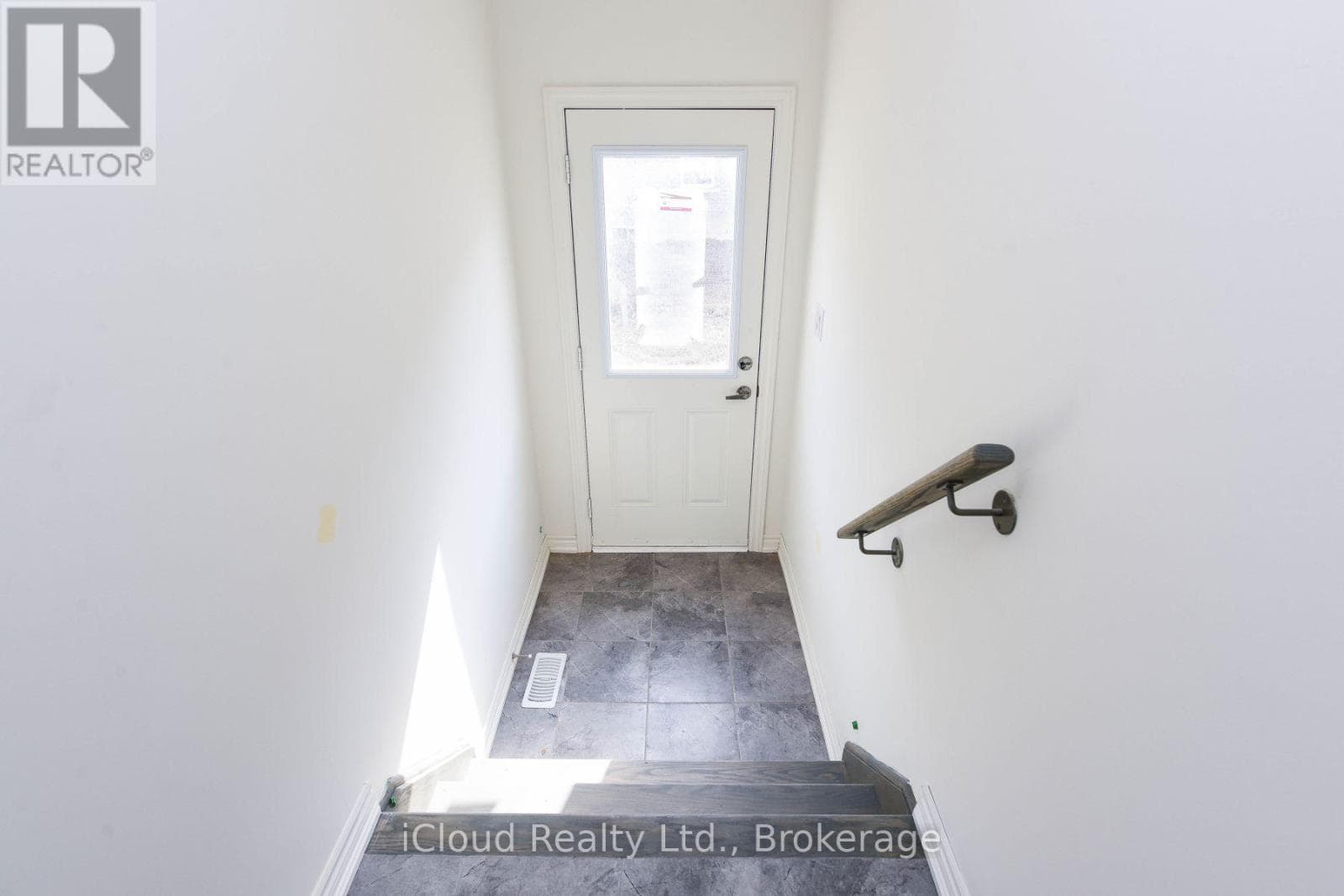 Brampton (Northwest Brampton) — Brampton (Northwest Brampton) - Main photo