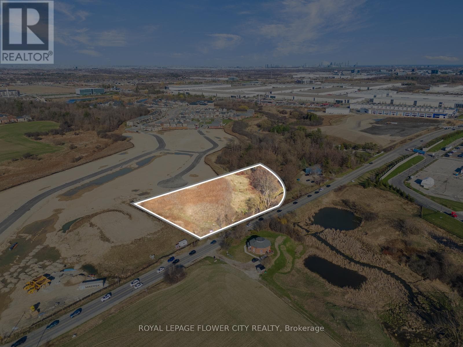 8273 HERITAGE ROAD — Brampton (Bram West) - Main photo