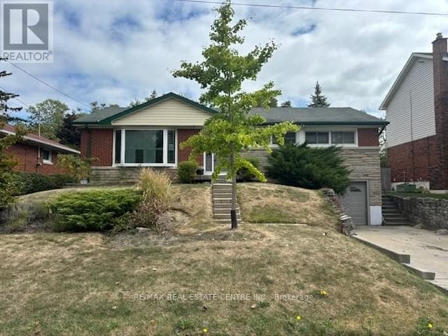 Hamilton (Stoney Creek) — Hamilton (Stoney Creek) - Main photo