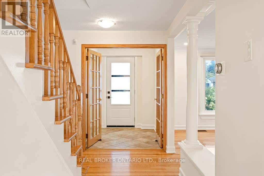 99 QUEENSLINE DRIVE — Ottawa, Ontario - Photo 4 of 28