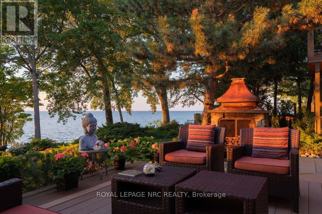 11 ABBEY AVENUE — St. Catharines (Port Dalhousie), Ontario - Photo 4 of 49