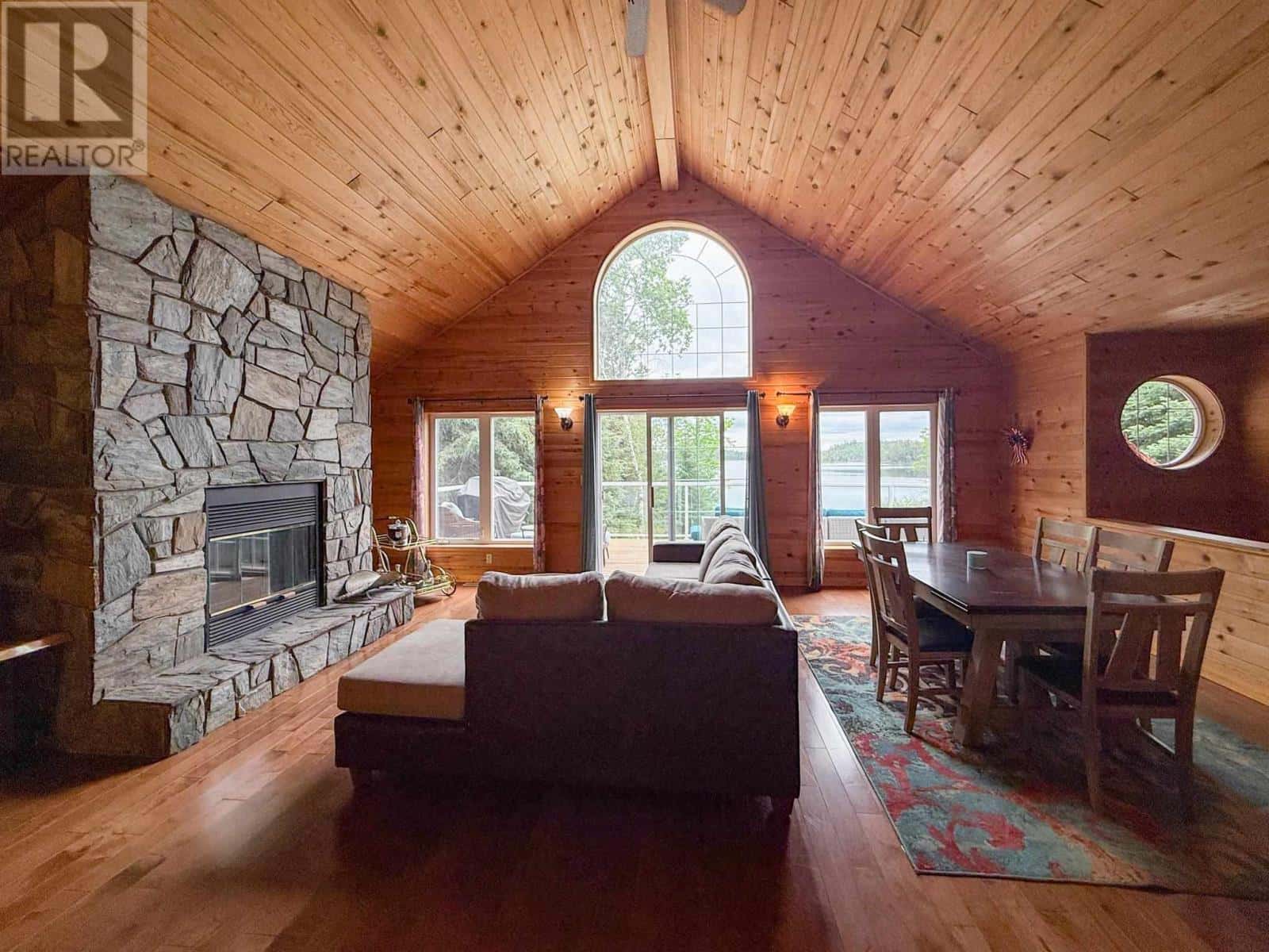 2-35 Poplar Bay — Kenora, Ontario - Photo 5 of 32