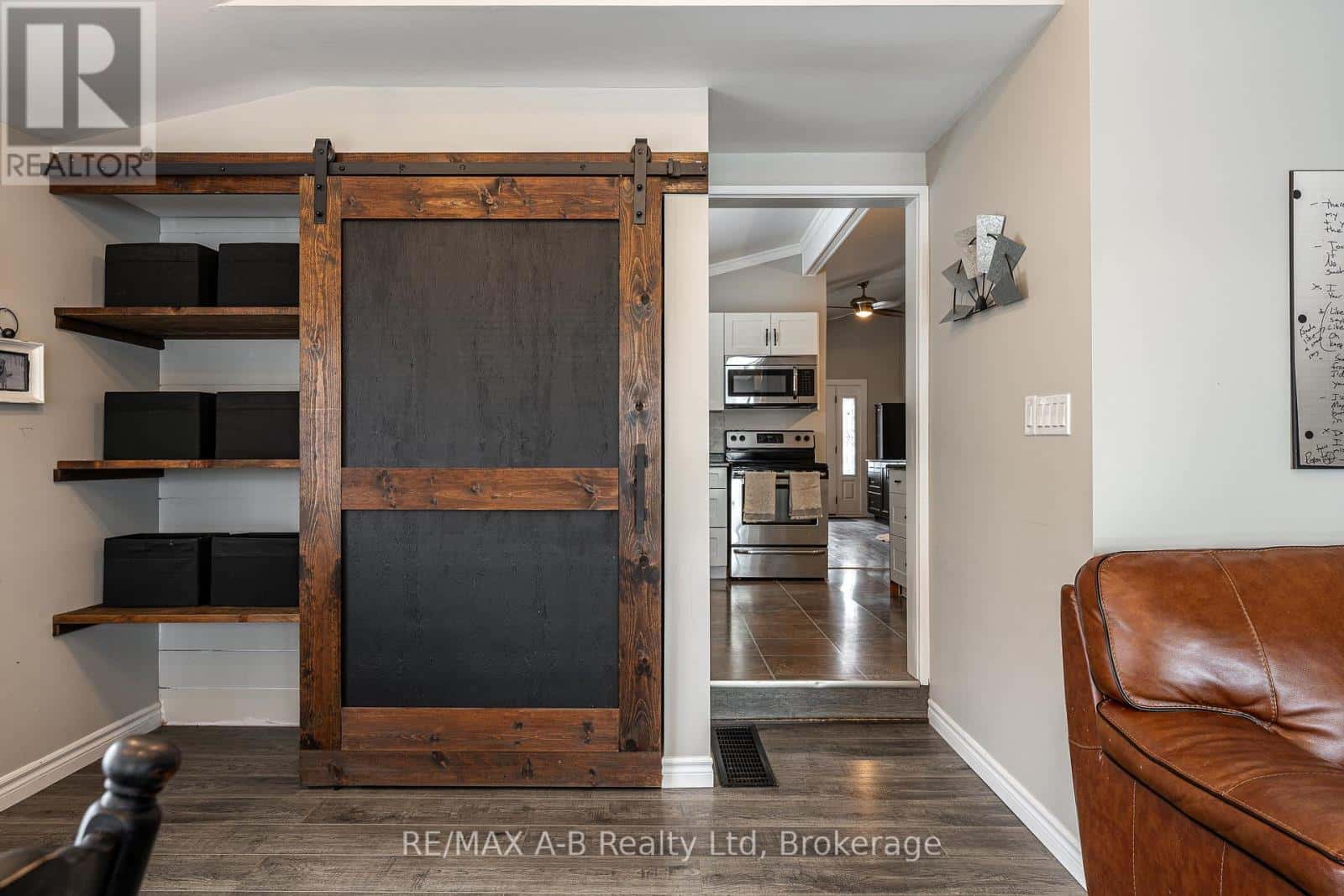 Zorra — Zorra - Photo 4 of 50