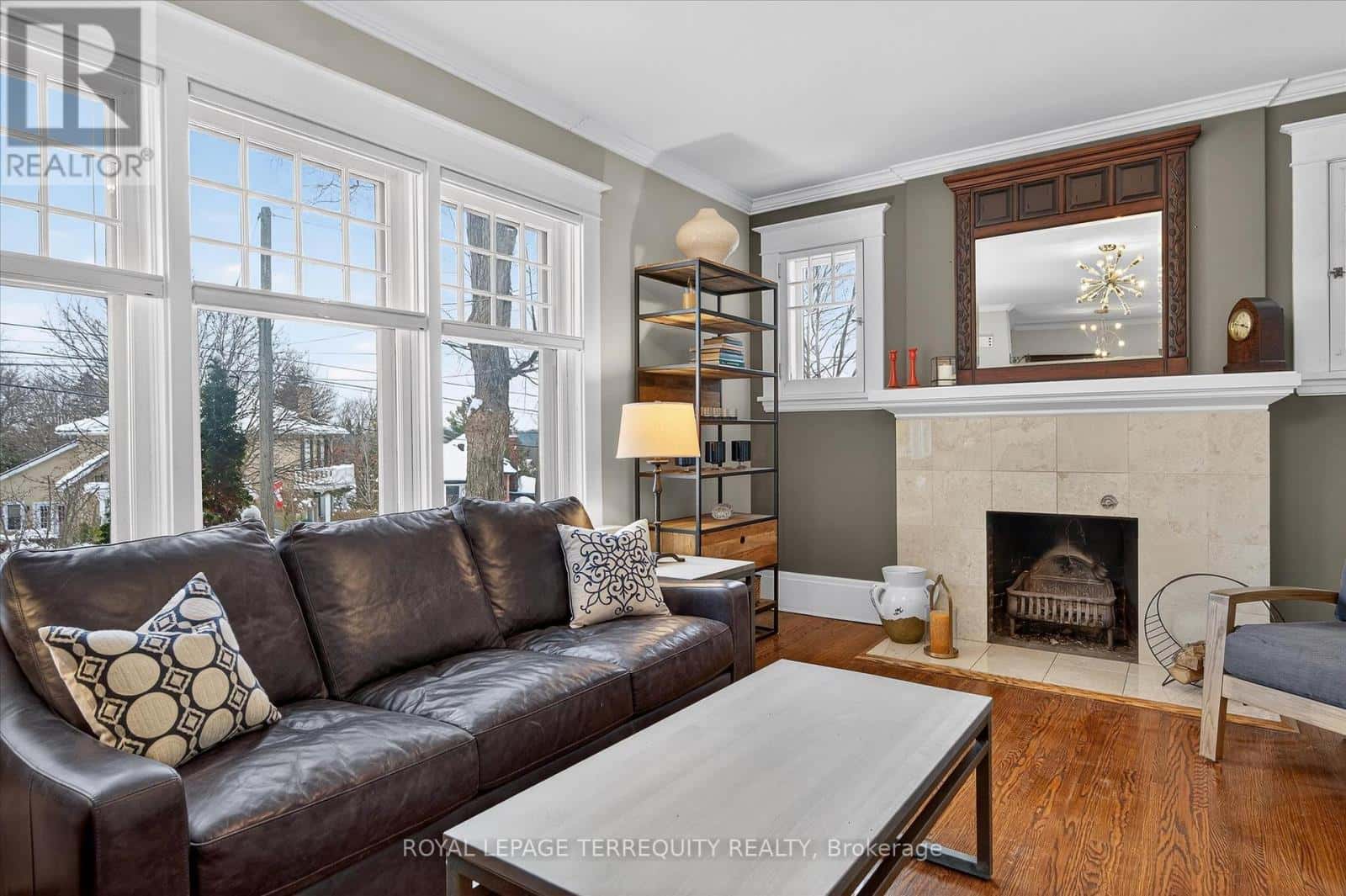 53 BENSON AVENUE — Peterborough (Northcrest Ward 5), Ontario - Photo 5 of 33