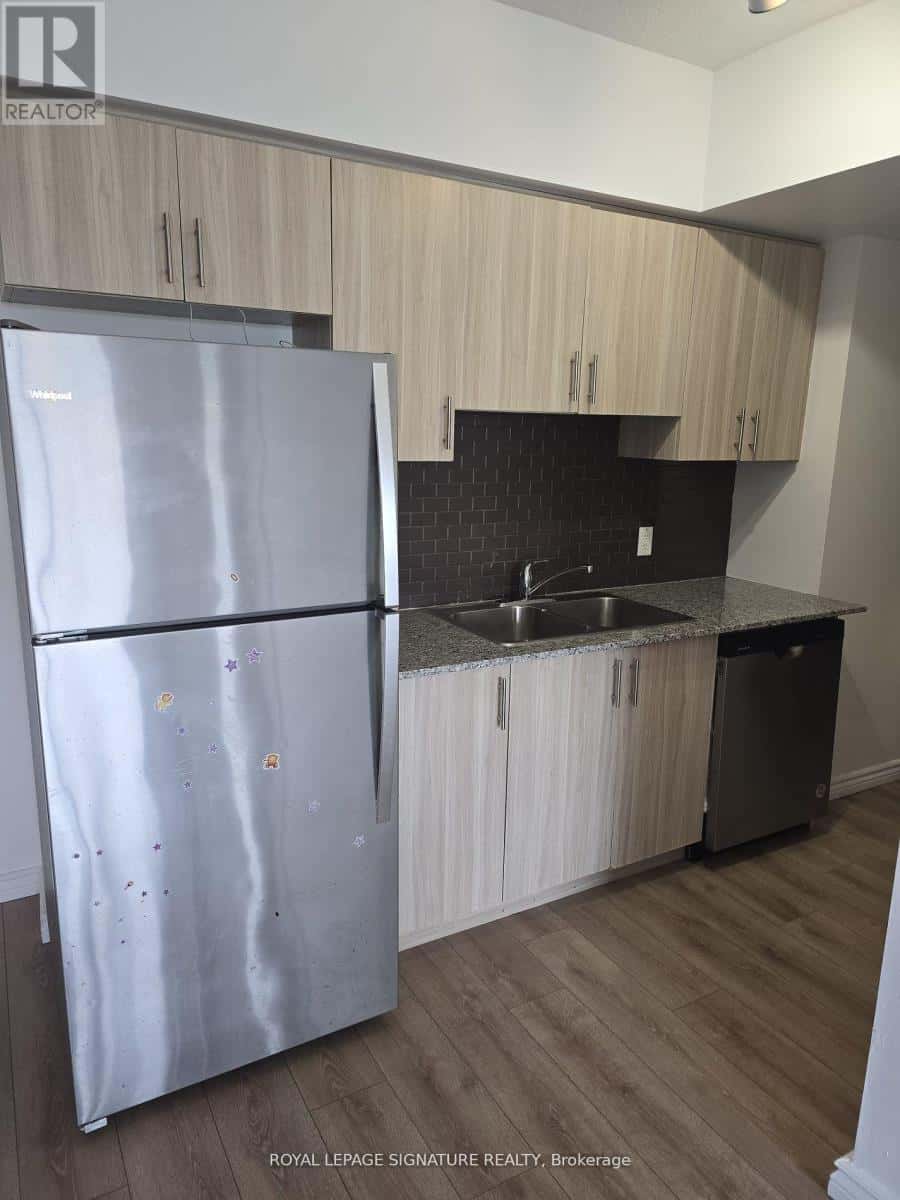 Waterloo — Waterloo - Photo 3 of 16