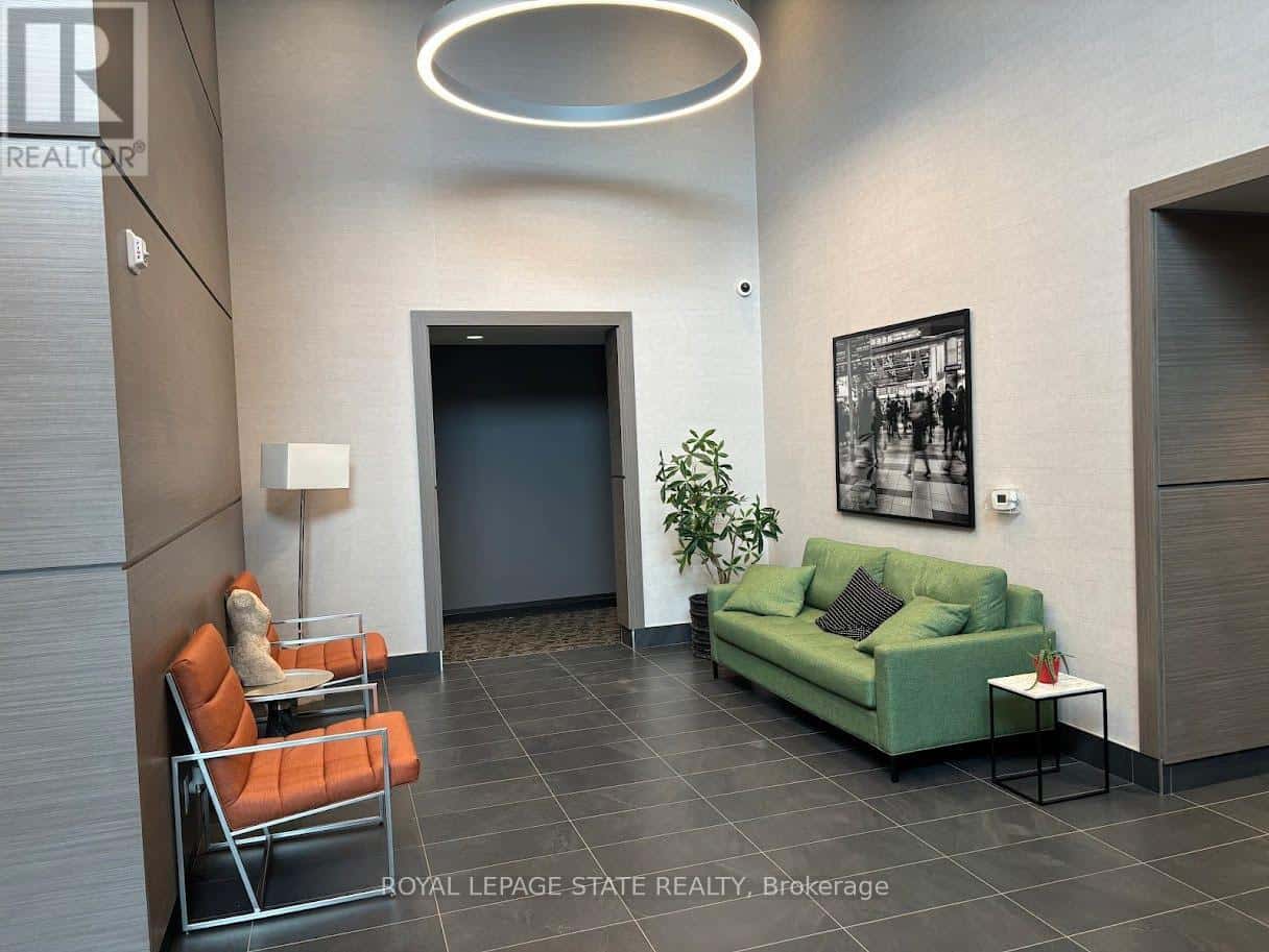 Oakville (GO Glenorchy) — Oakville (GO Glenorchy) - Photo 4 of 22