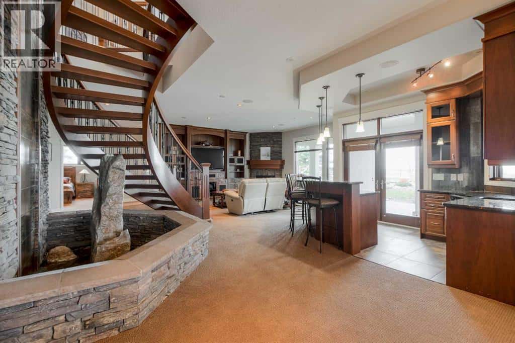 Lethbridge — Lethbridge - Photo 5 of 50