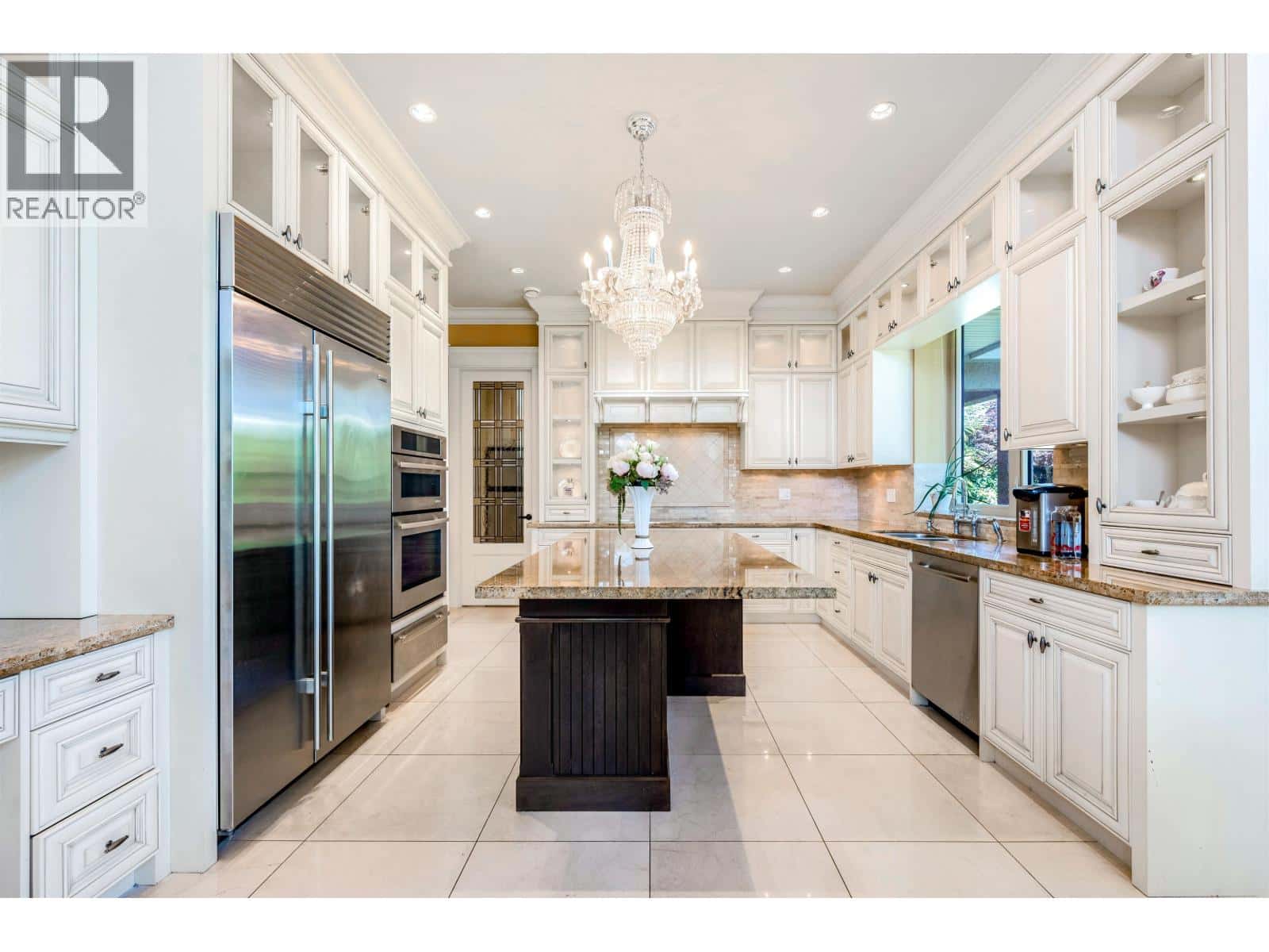 Richmond — Richmond - Photo 2 of 40