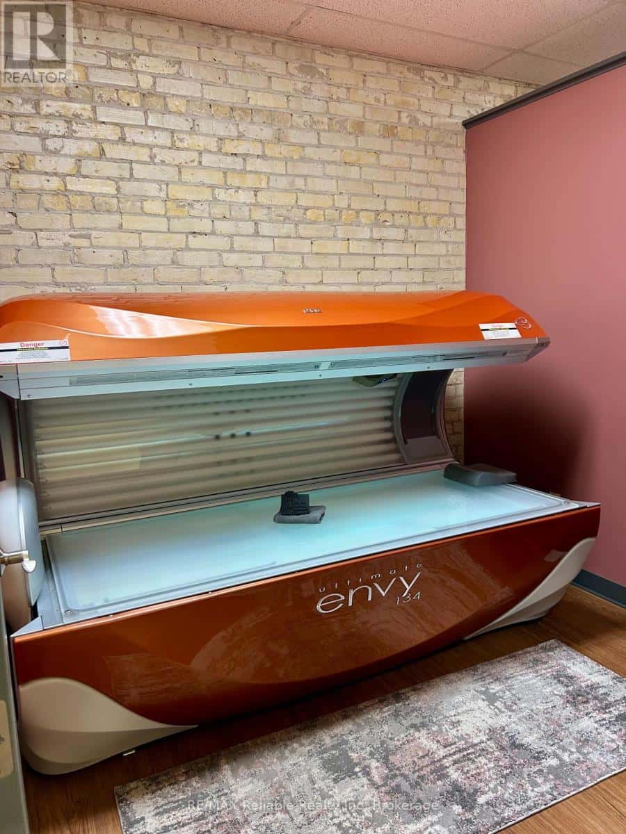 Huron East (Seaforth) — Huron East (Seaforth) - Photo 3 of 12