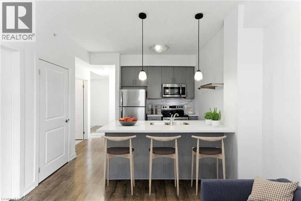 Hamilton — Hamilton - Main photo