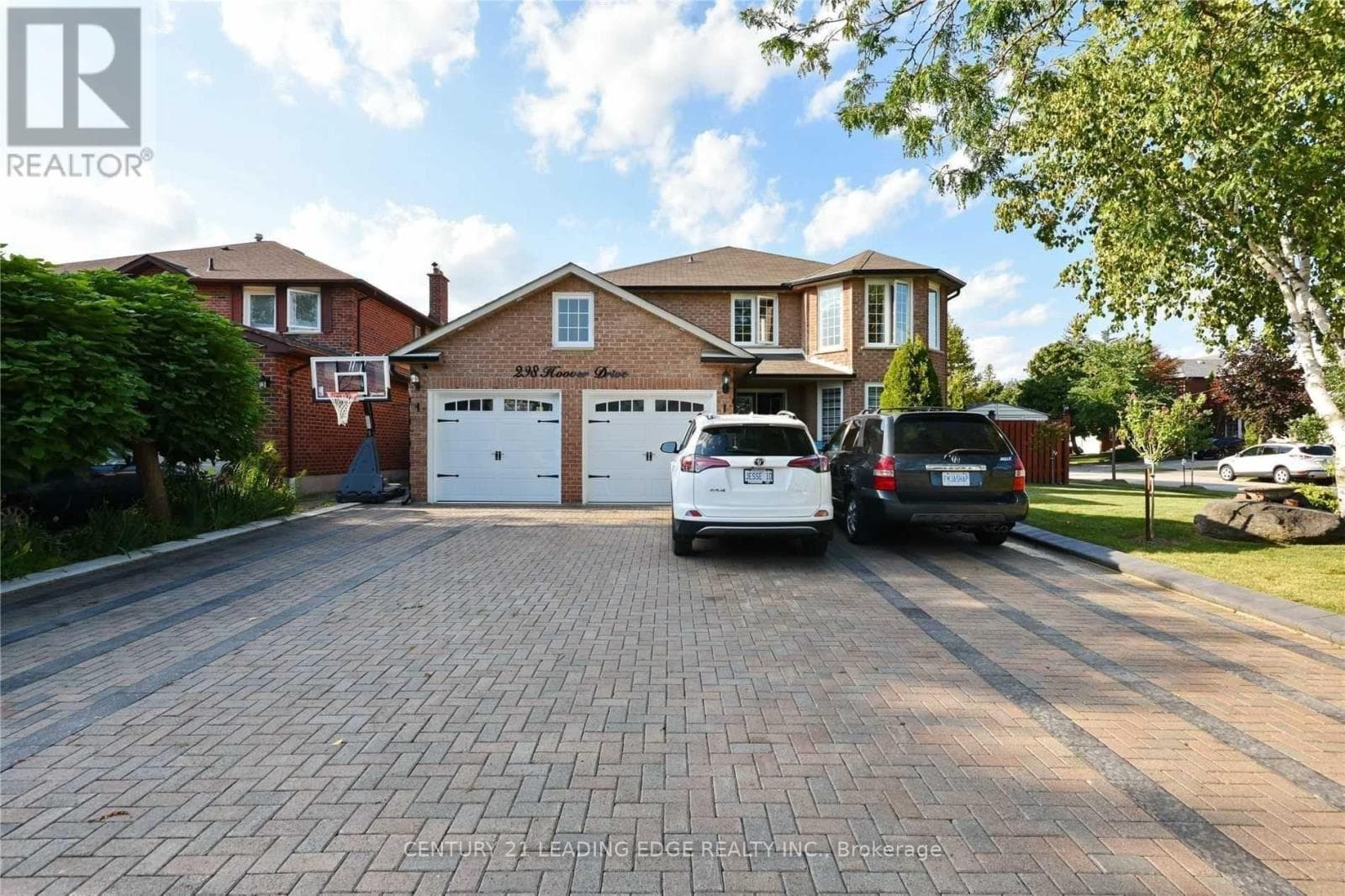 BSMT APT #1 - 298 HOOVER DRIVE — Pickering (Rougemount) - Main photo