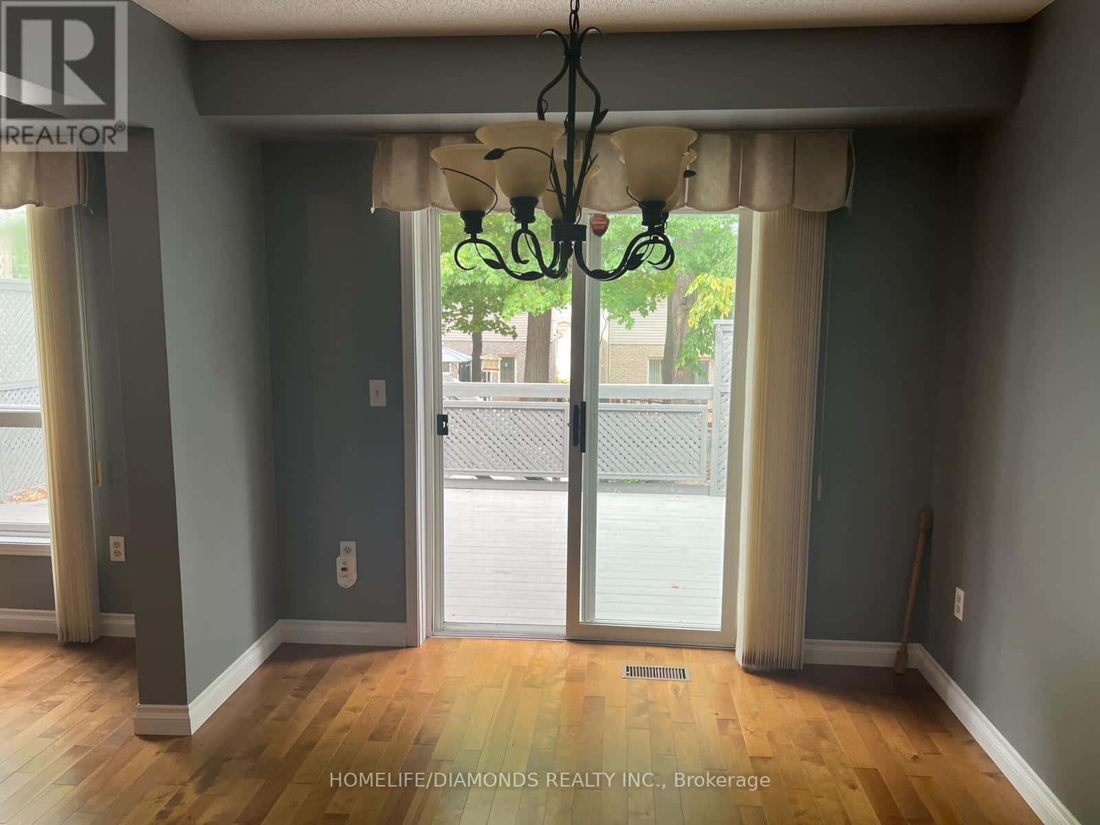 Cambridge — Cambridge - Photo 4 of 49