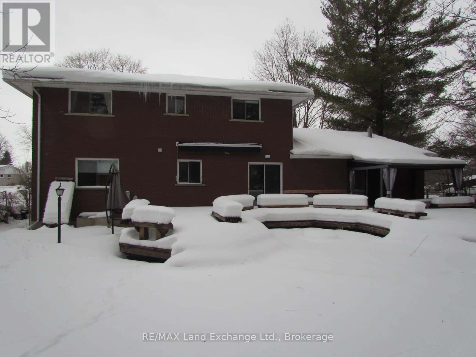 Hanover — Hanover - Photo 2 of 29