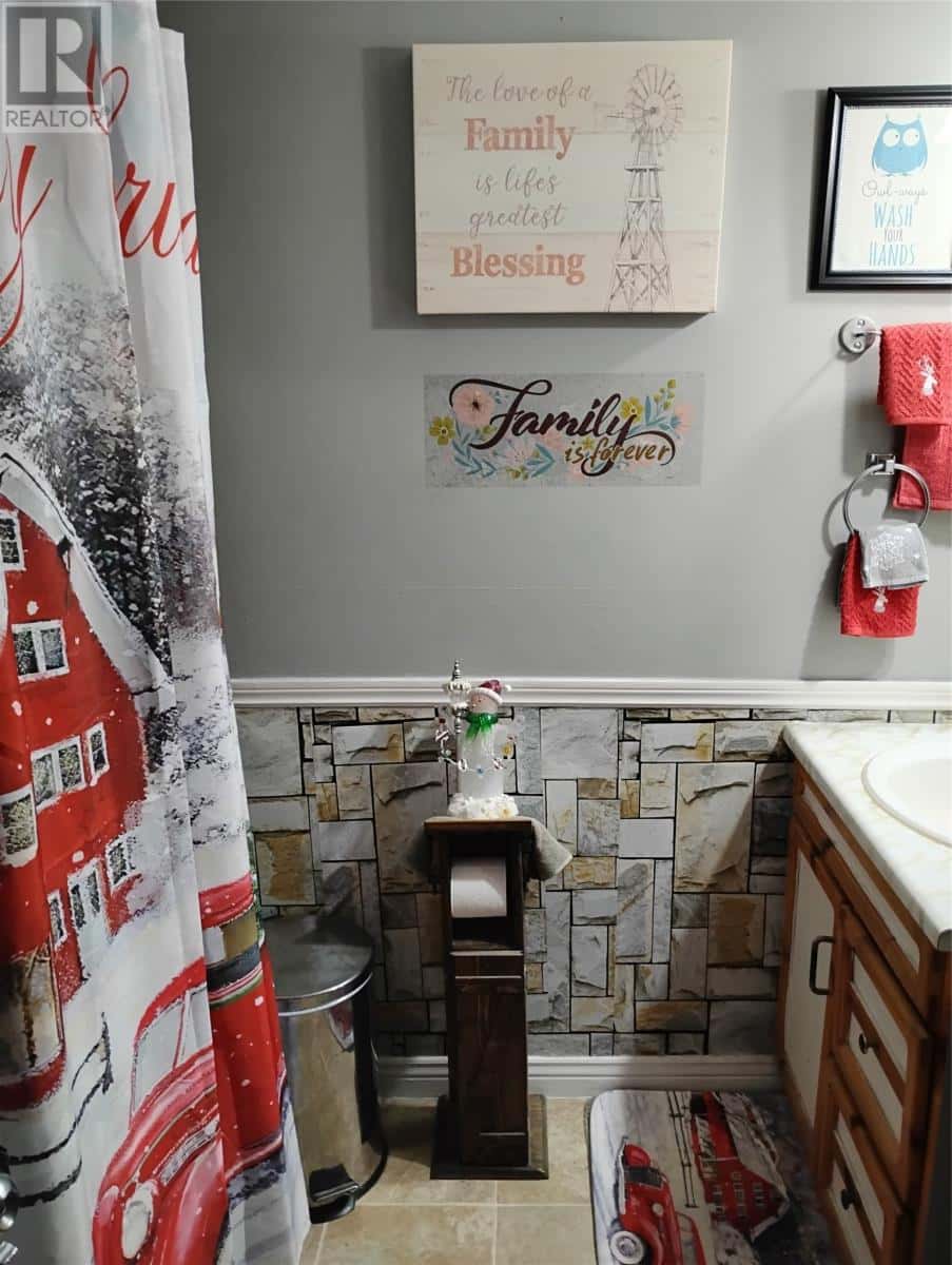 Virgin Arm — Virgin Arm - Photo 5 of 19