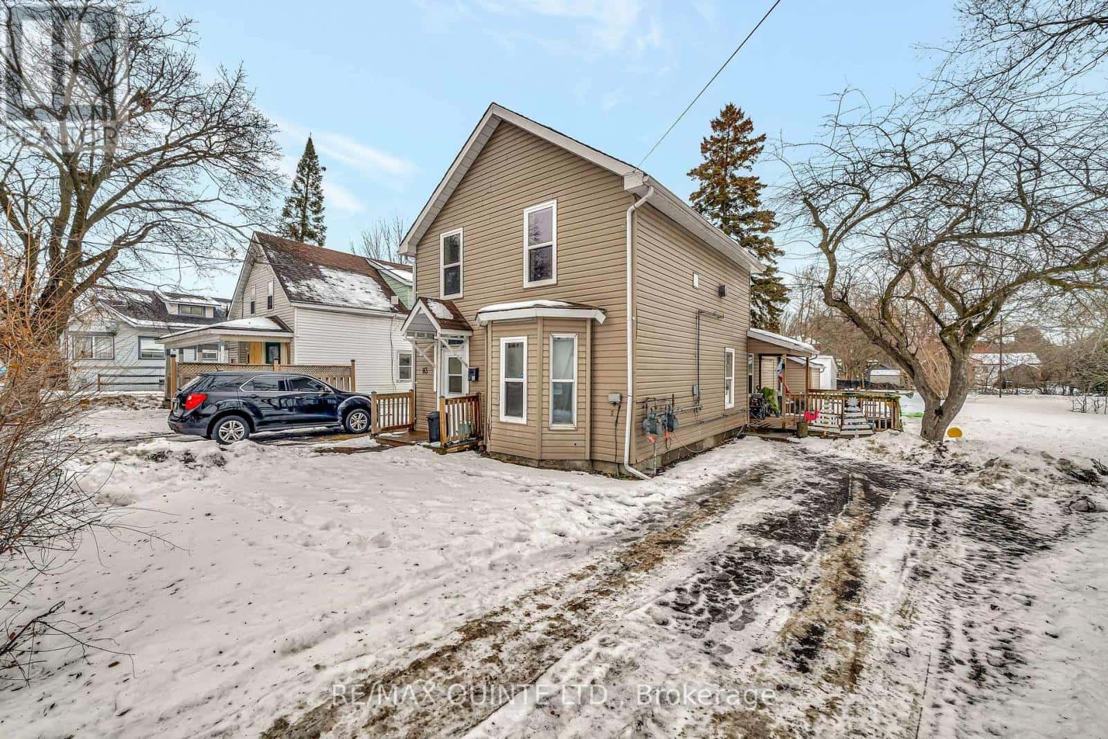 83 GRIER STREET — Belleville (Belleville Ward) - Photo 2 of 34