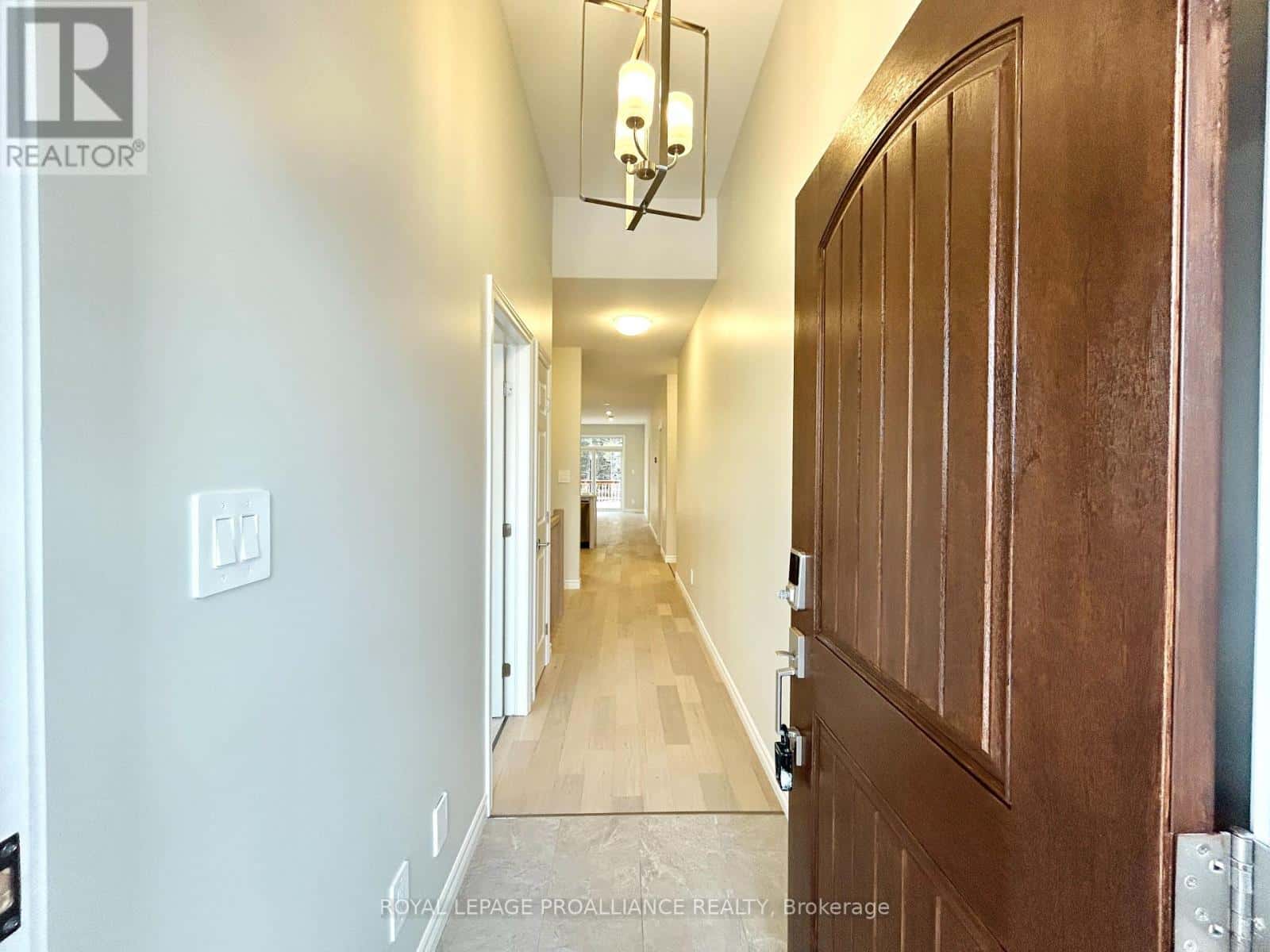 Belleville (Thurlow Ward) — Belleville (Thurlow Ward) - Photo 2 of 12