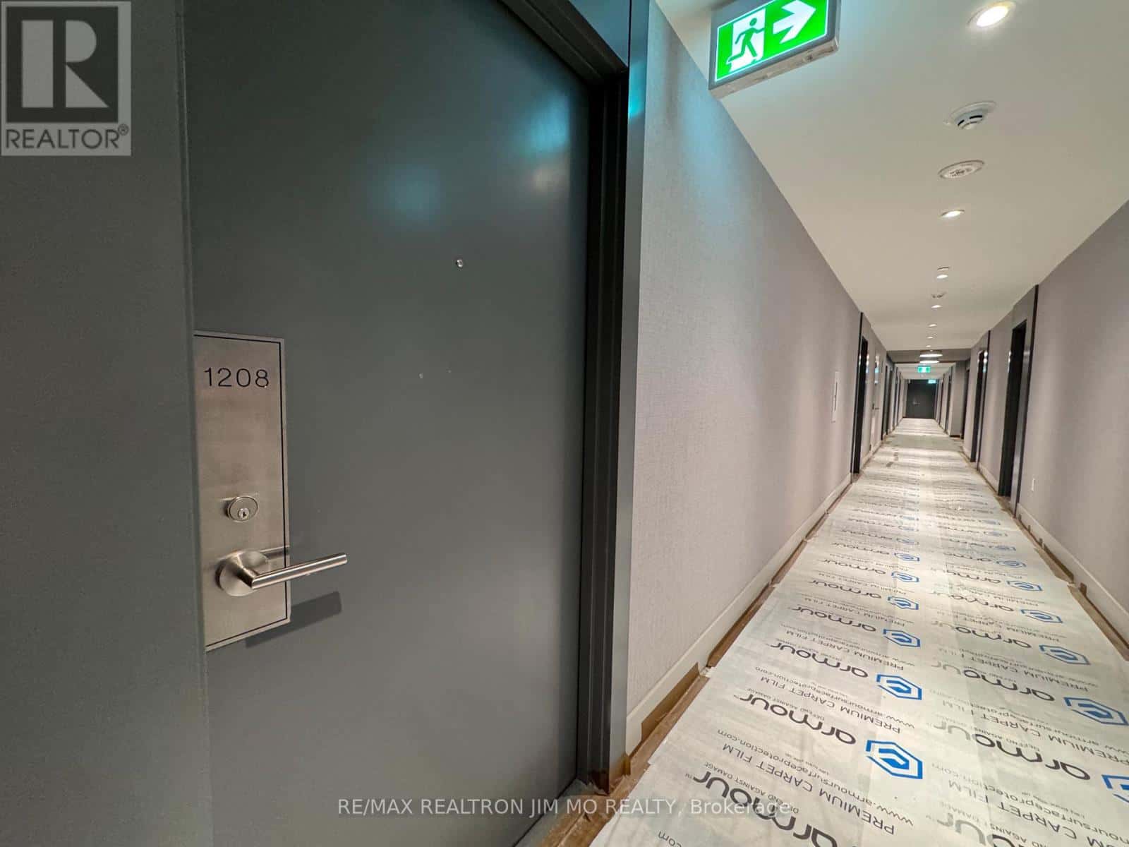 Toronto (Newtonbrook West) — Toronto (Newtonbrook West) - Photo 4 of 34