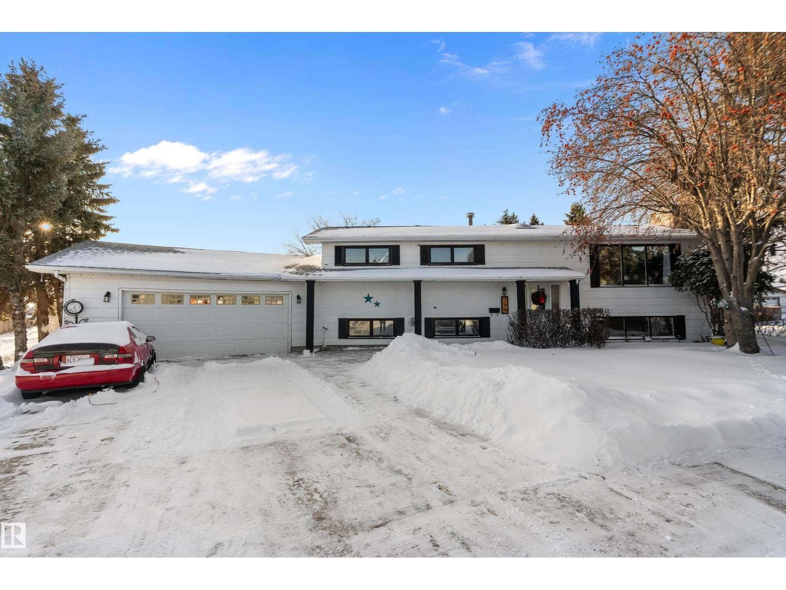 Wetaskiwin — Wetaskiwin - Main photo