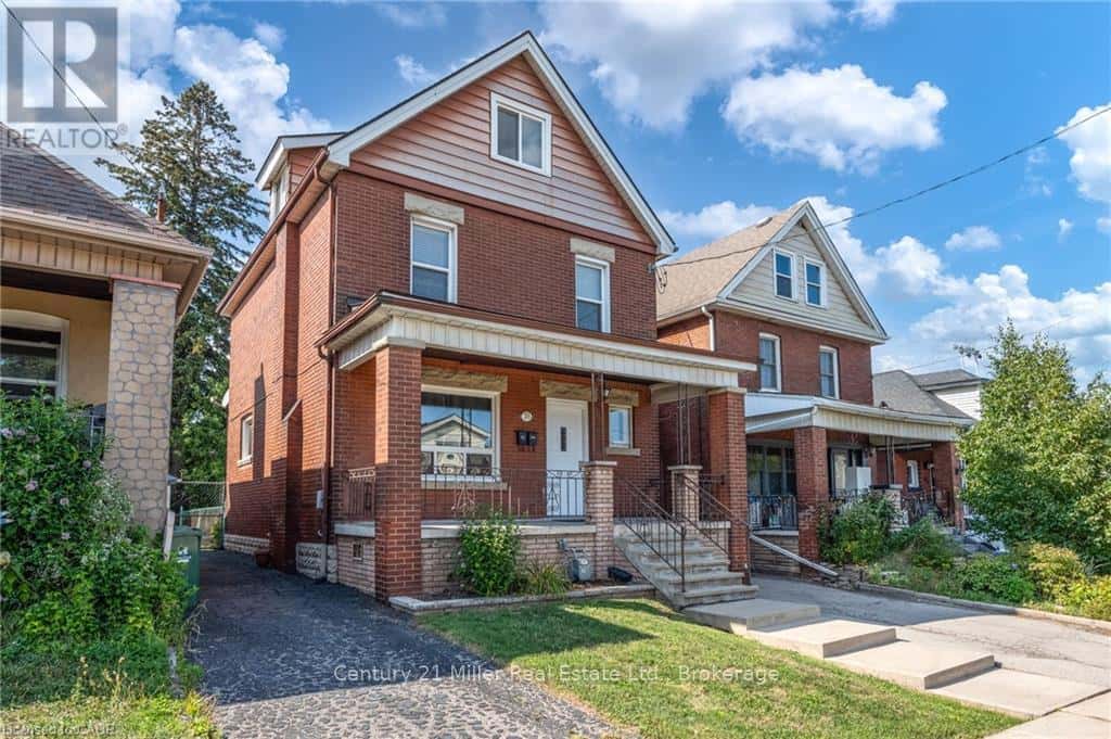 Hamilton (Stipley) — Hamilton (Stipley) - Photo 5 of 15