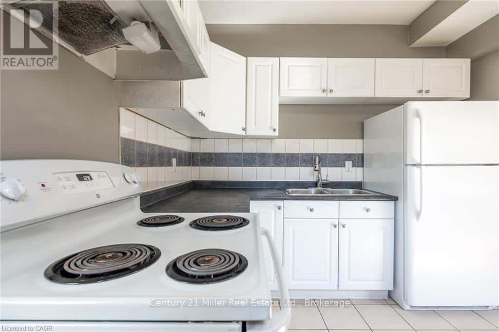 Hamilton (Stipley) — Hamilton (Stipley) - Photo 3 of 15